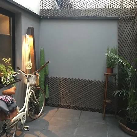La Boheme Apartment *